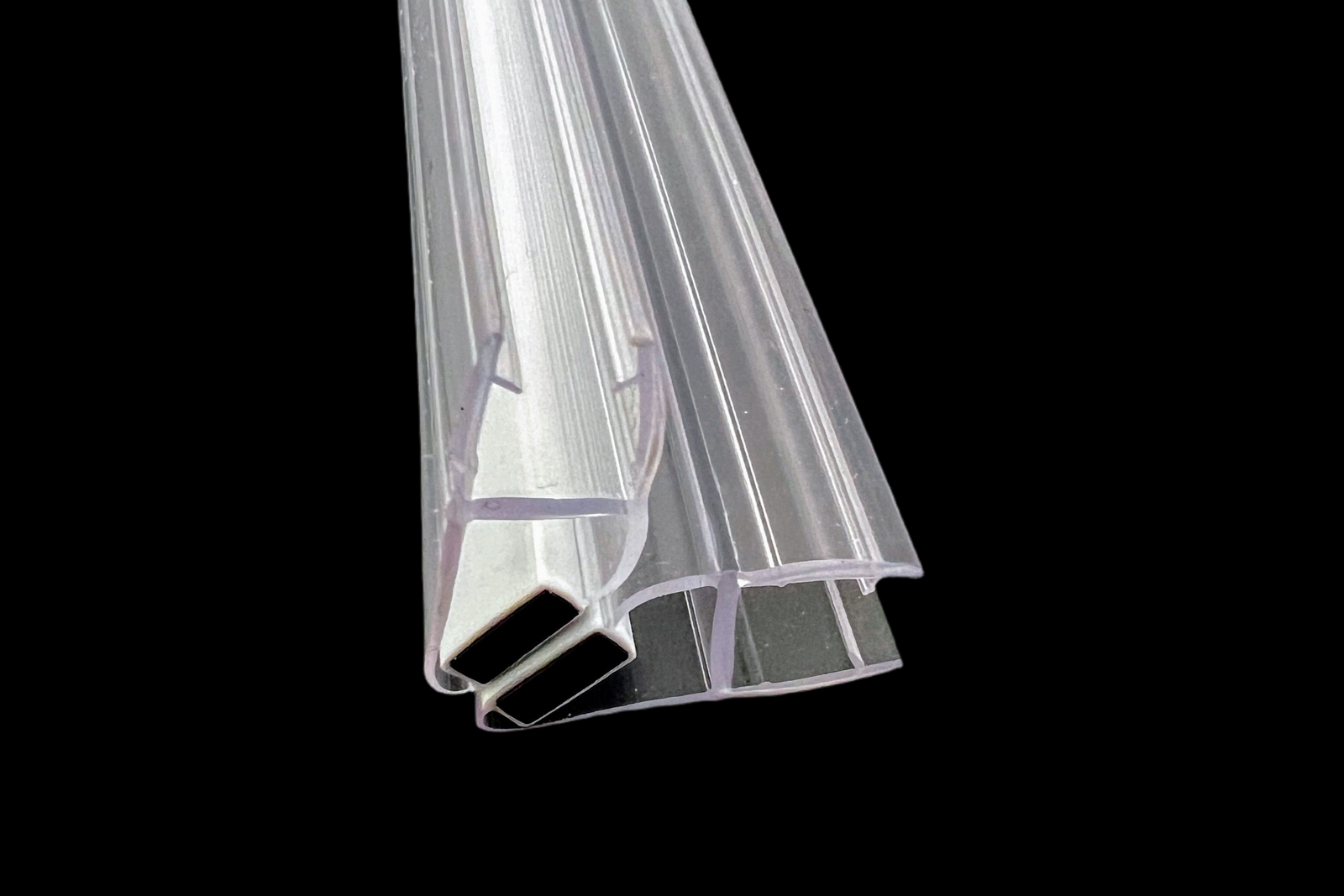 Magnetdichtungspaar 90° (2x 45°) mit breitem Magnetstreifen – Für 6 oder 8 mm Glas – Art.Nr. 2x008A1W