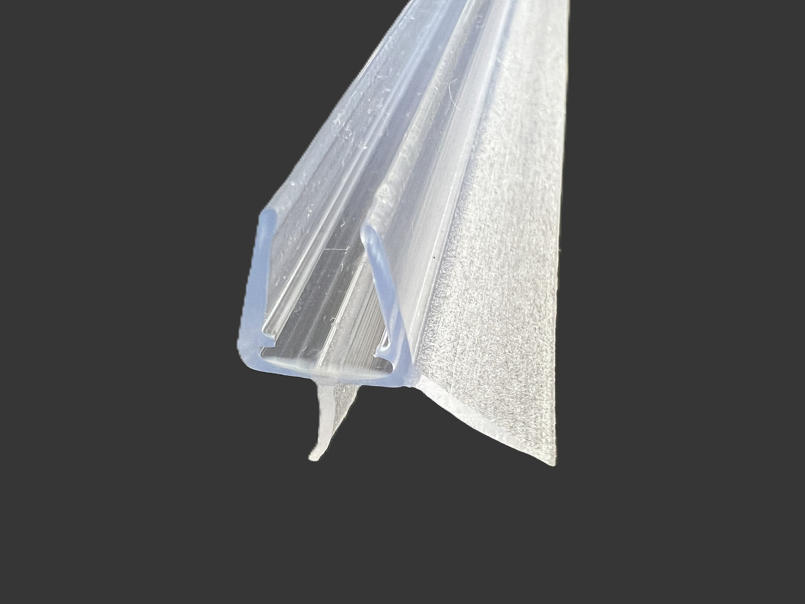 Schleiflippendichtung mit kurzer Schleiflippe und Abtropfleiste – Für 6 oder 8 mm Glas – Art.Nr. 1402