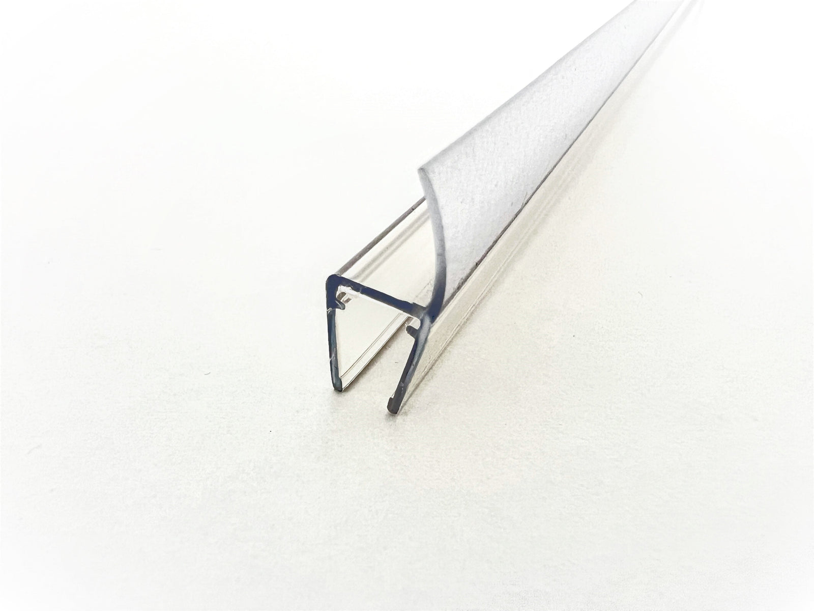 Lippendichtung 180° fluchtend mit gewölbter Lippe – Für 6 oder 8 mm Glas, Lücken 5-11 mm – Art.Nr. 5001