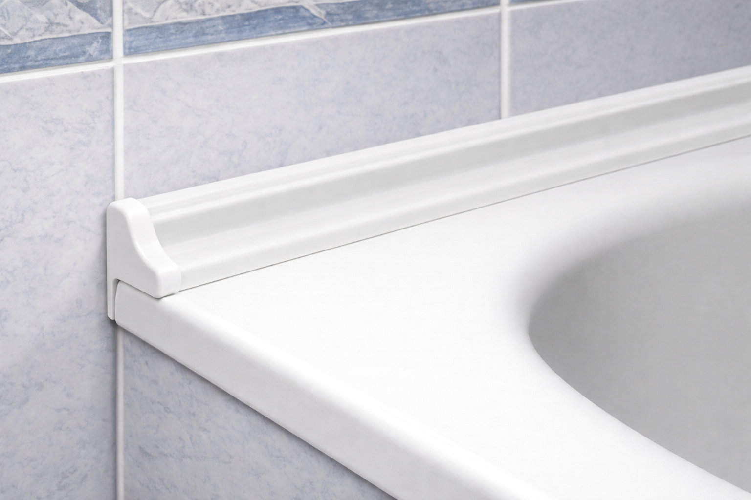 Fugenabdeckprofil BP/25 – PVC weiß, Duschwanne zur Wand