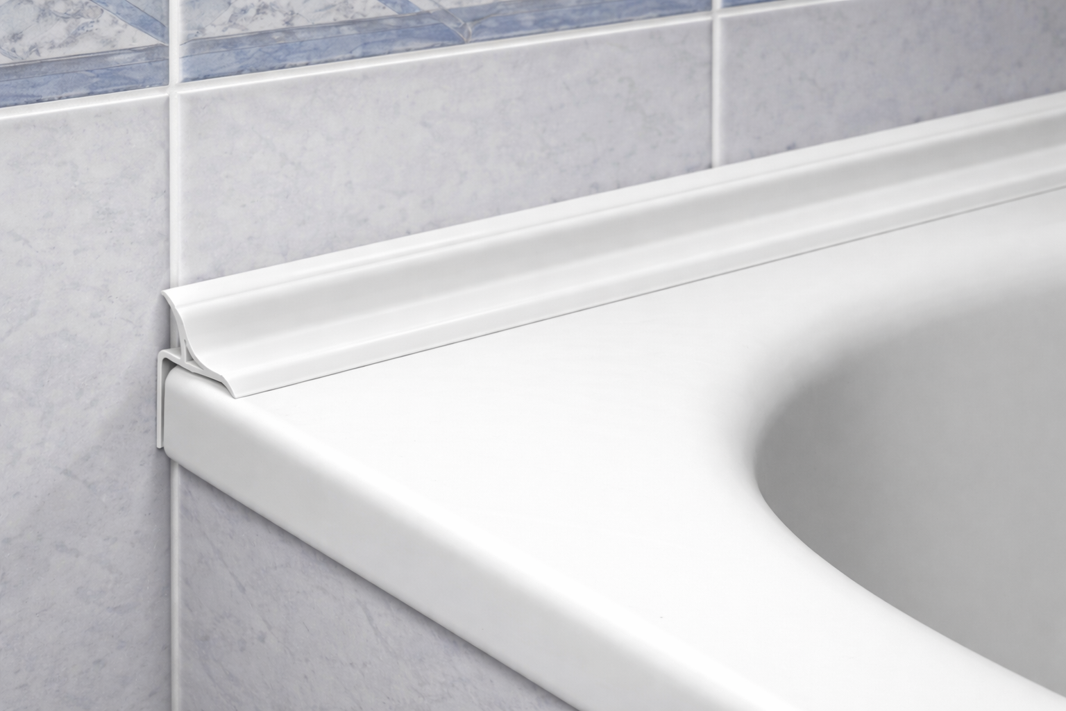 Fugenabdeckprofil BP/25 – PVC weiß, Duschwanne zur Wand