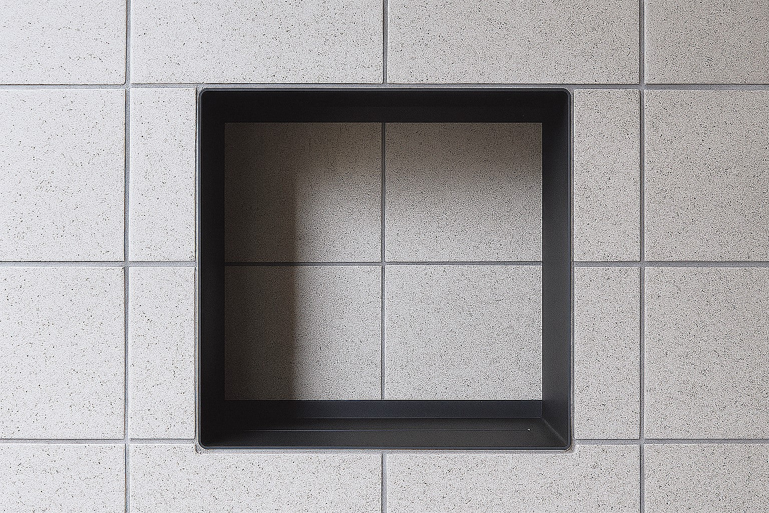 Duschregal Aluminium Schwarz 250 × 250 mm – stilvoll und funktional