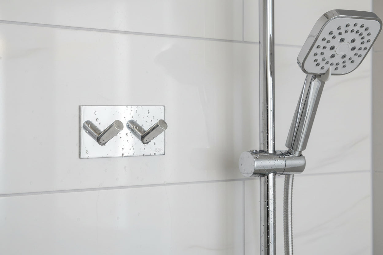 Doppel Haken selbstklebend – 90 mm, Edelstahl – Schwarz oder Chrom