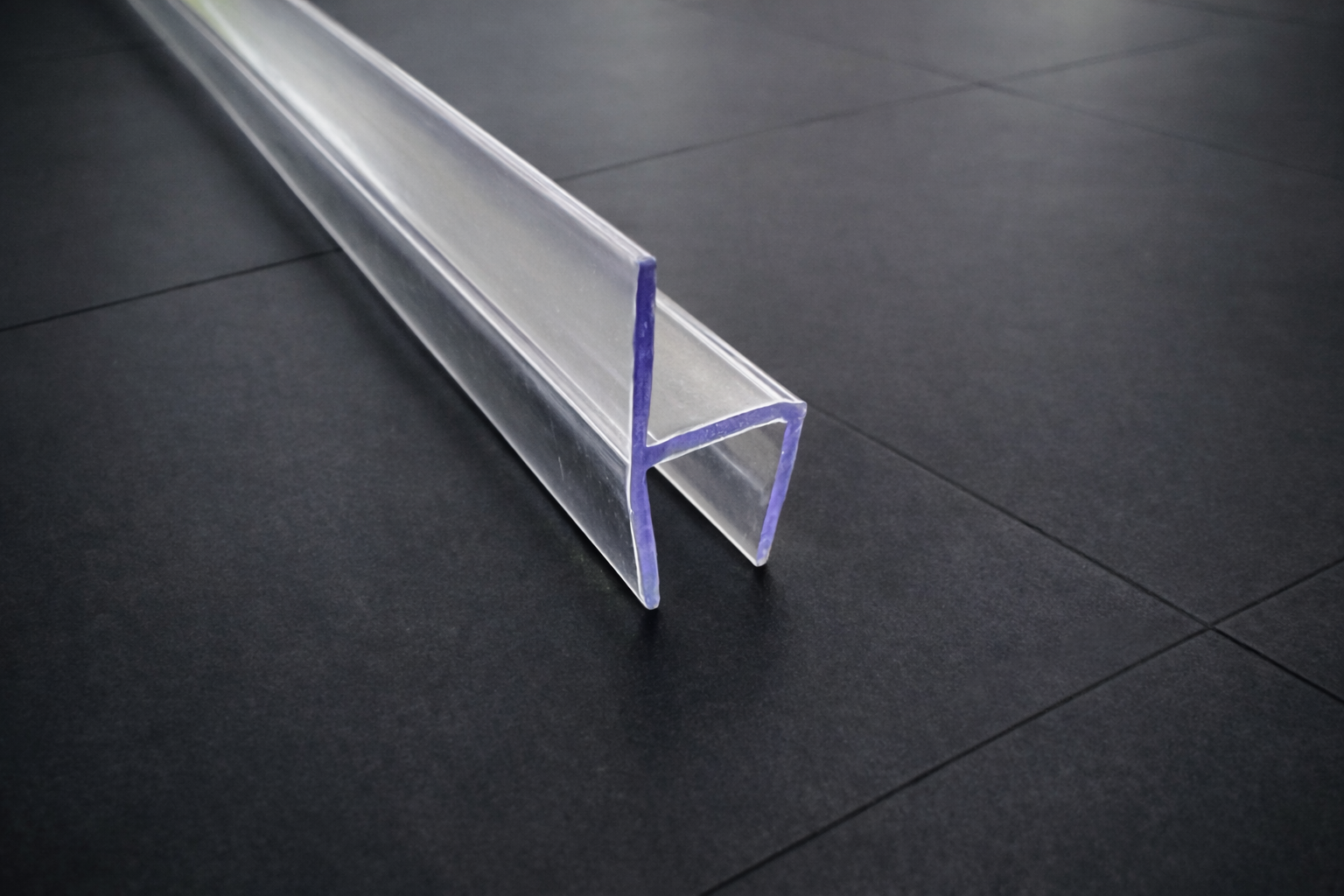 Polycarbonat-Dichtung mit harter Lippe 180° – Für 6, 8 oder 10 mm Glas – Art.Nr. S003A2