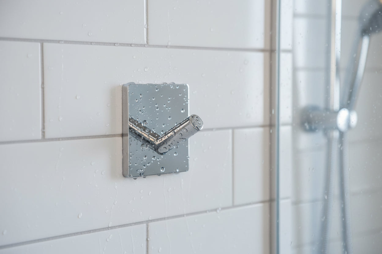 Design Haken Mini 30x30, 45x45 mm; Matt Schwarz, Edelstahl verchromt