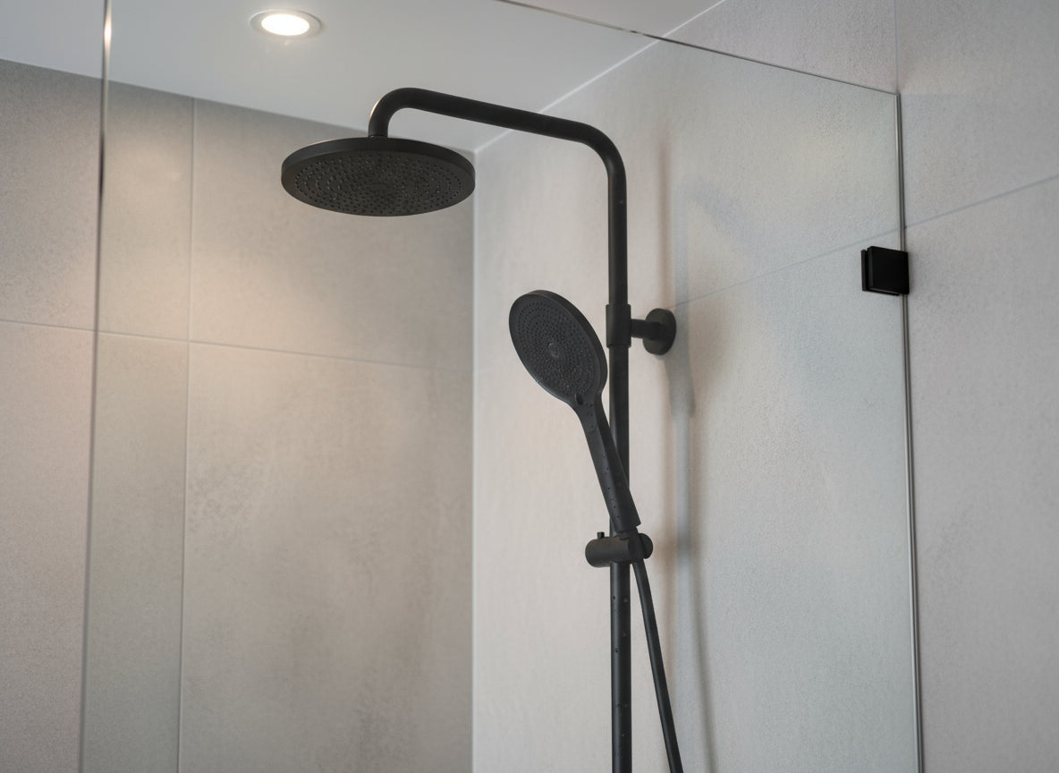 Vigour Handbrause V3 schwarz matt – 3 Strahlarten, Ø 130 mm, rund, Antikalk – Art.Nr. V32HB3RSM