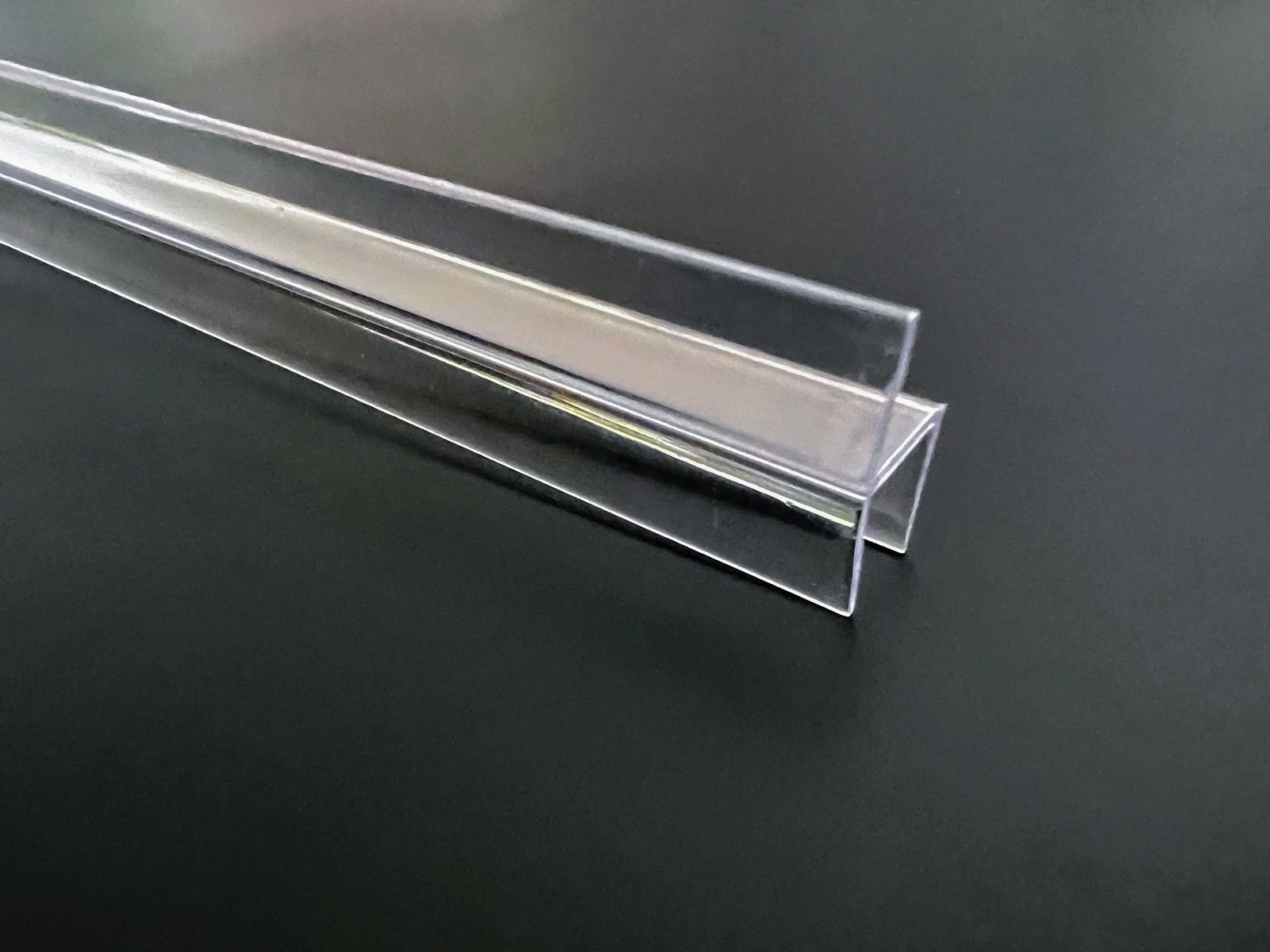 Polycarbonat-Dichtung mit harter Lippe 180° – Für 6, 8 oder 10 mm Glas – Art.Nr. S003A2