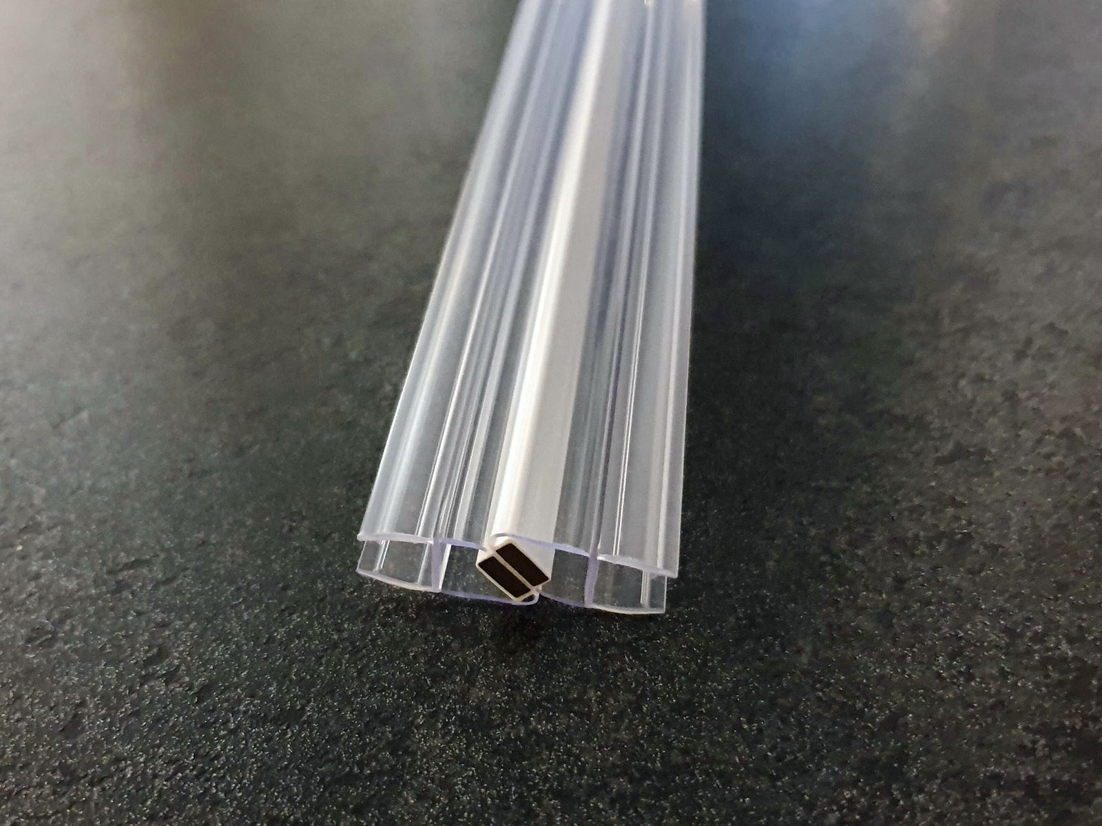 Magnetdichtung 008CW mit schrägem Magnetstreifen, Paar für 180° und 135°