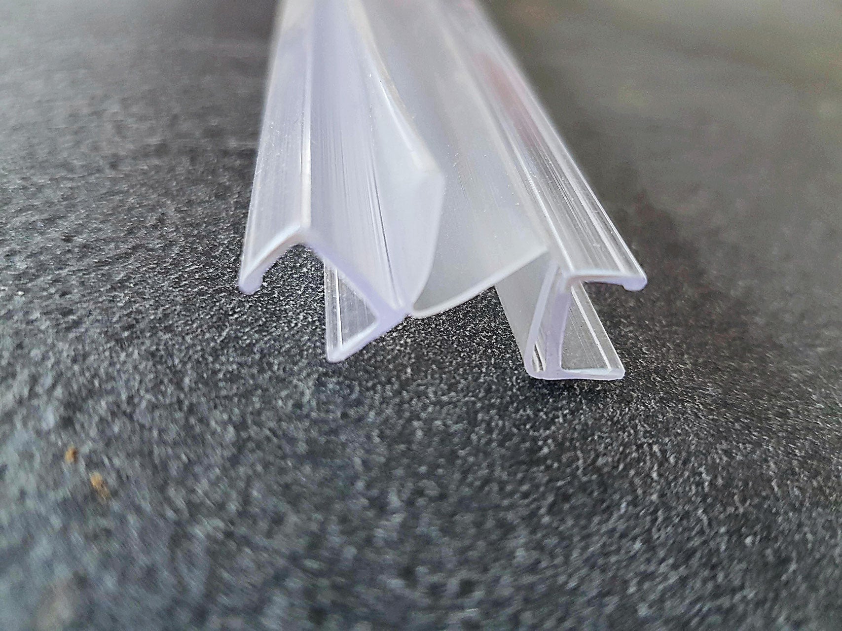 Ziehharmonika-Dichtung für Glas-Glas-Verbindungen, flexibel bis ca. 35 mm ziehbar