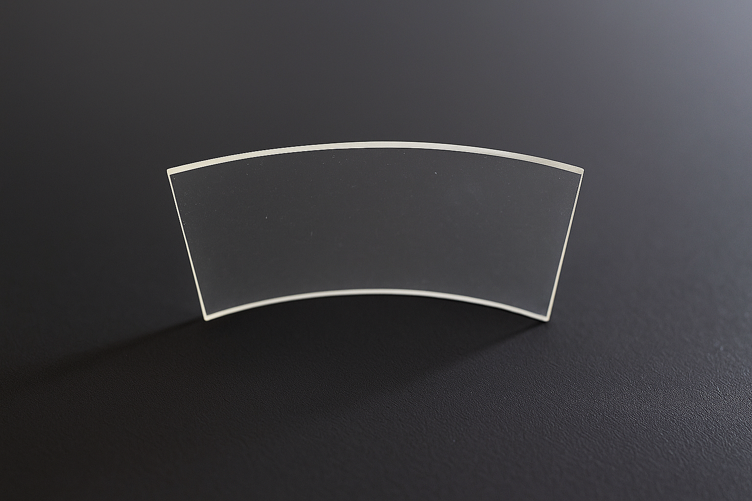 Transparente Einlagen zur Trennung von Glas und Metall