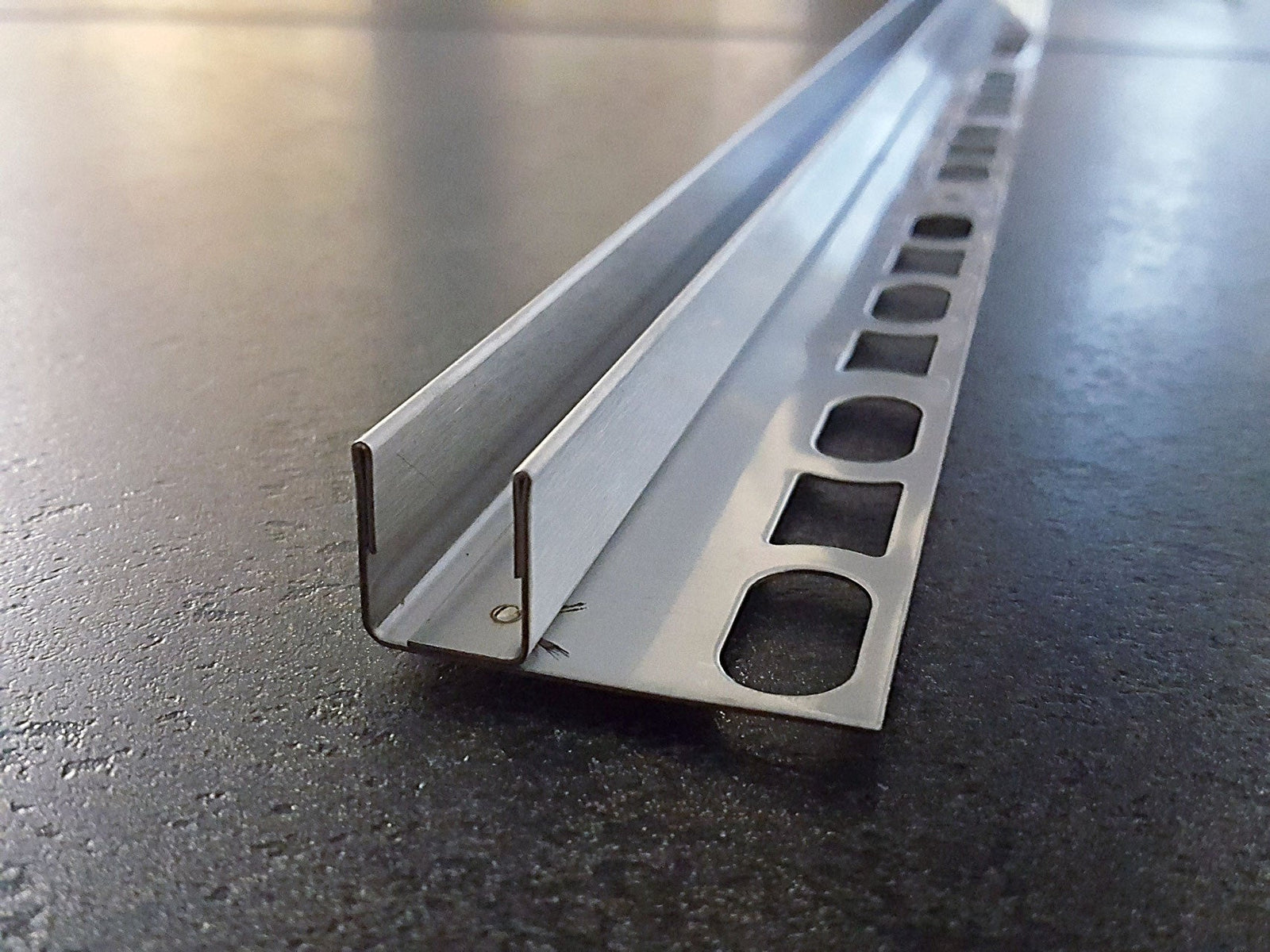 Fliesen-U-Winkelprofil; Edelstahl gebürstet; Typ PP-GPS2, Art.Nr. 31543