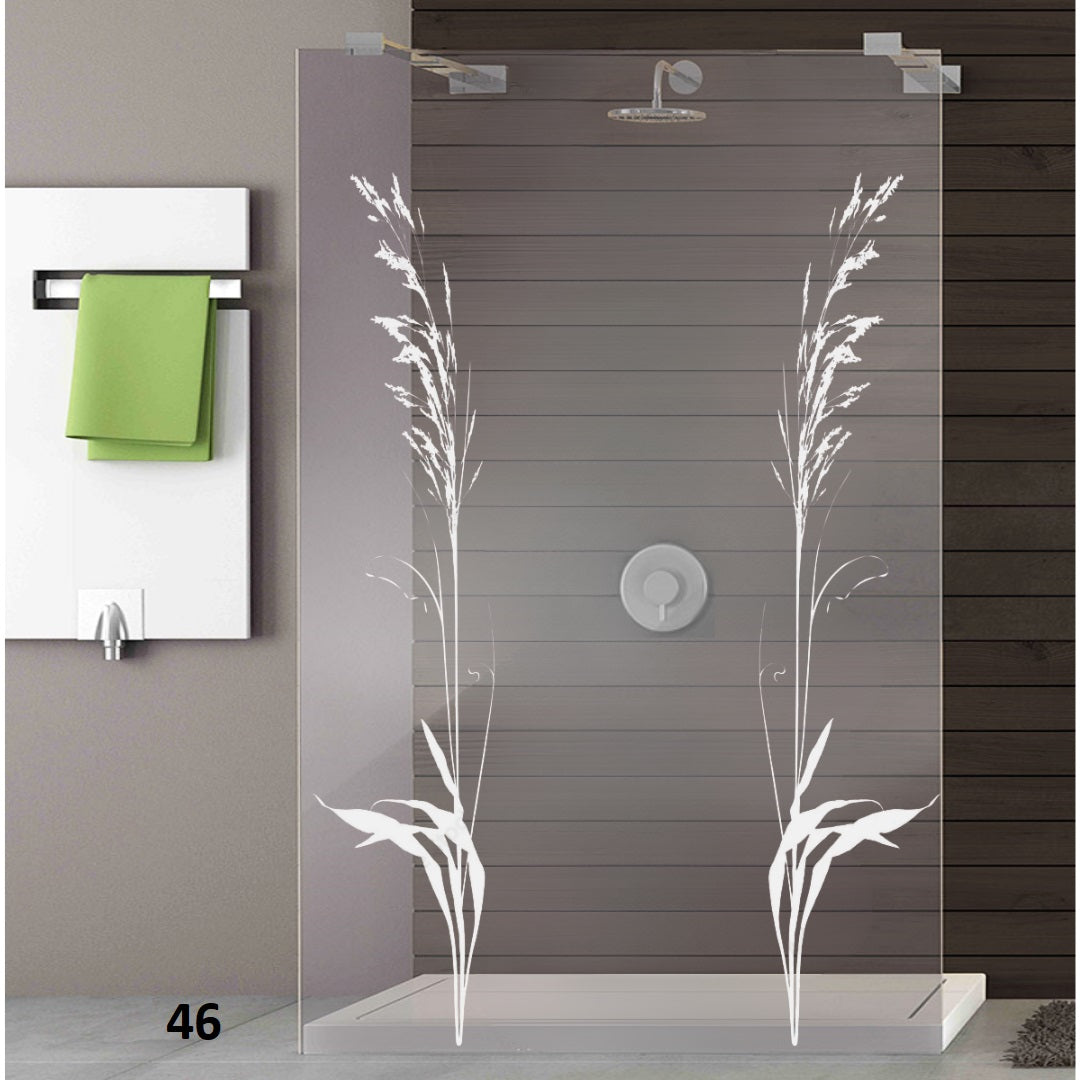 Hohe Gräser als graviertes Motiv auf Designduschglas aus ESG