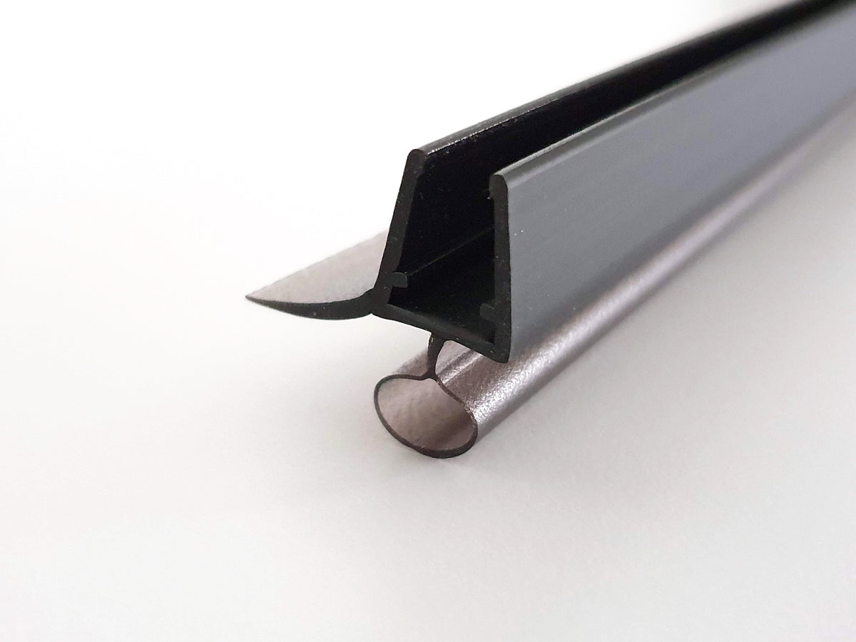 Schwarze Dusch-Türdichtung mit Schlauch und Abtropfleiste – Für 6 oder 8 mm Glas universal – Art.Nr. 5141-B