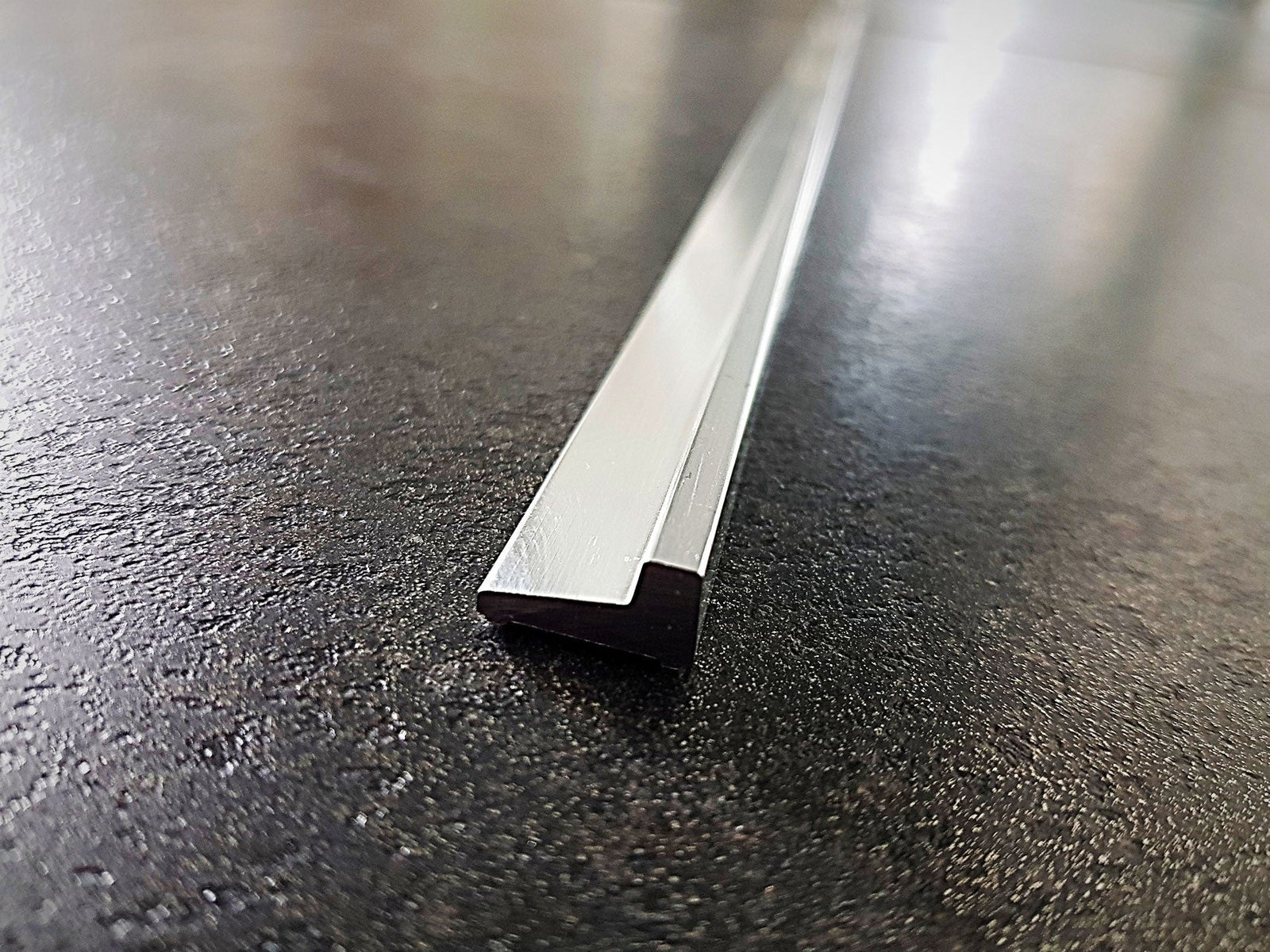 Schwallschutzprofil; Art.Nr. 52050010