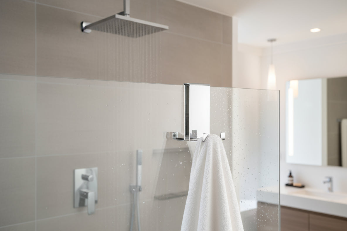 Halter für Duschabtrennung mit 4 Haken – passend für 6, 8 und 10 mm Glas