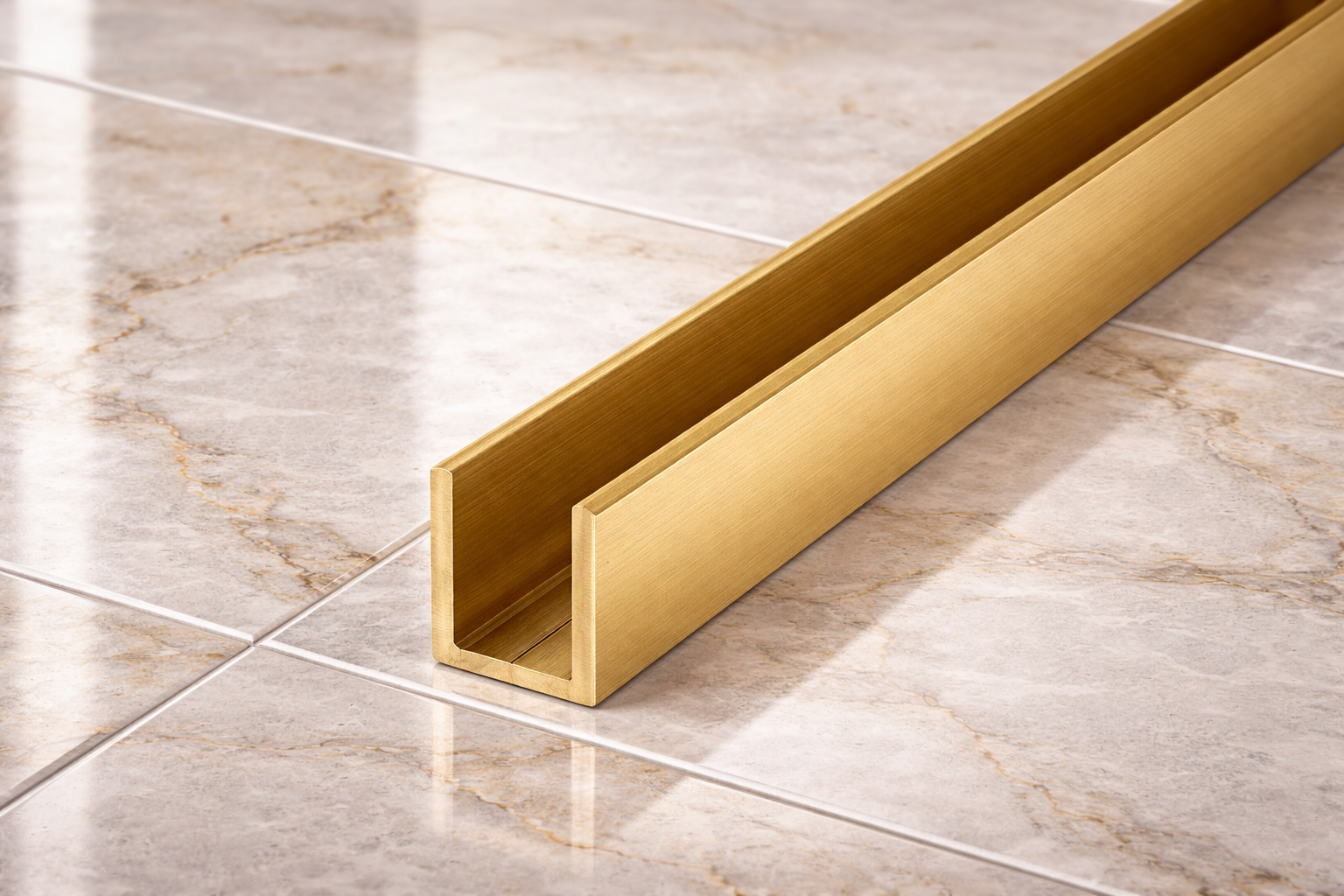 Alu-U-Wandprofil, goldfarbig, zur innenseitigen Silikonverklebung