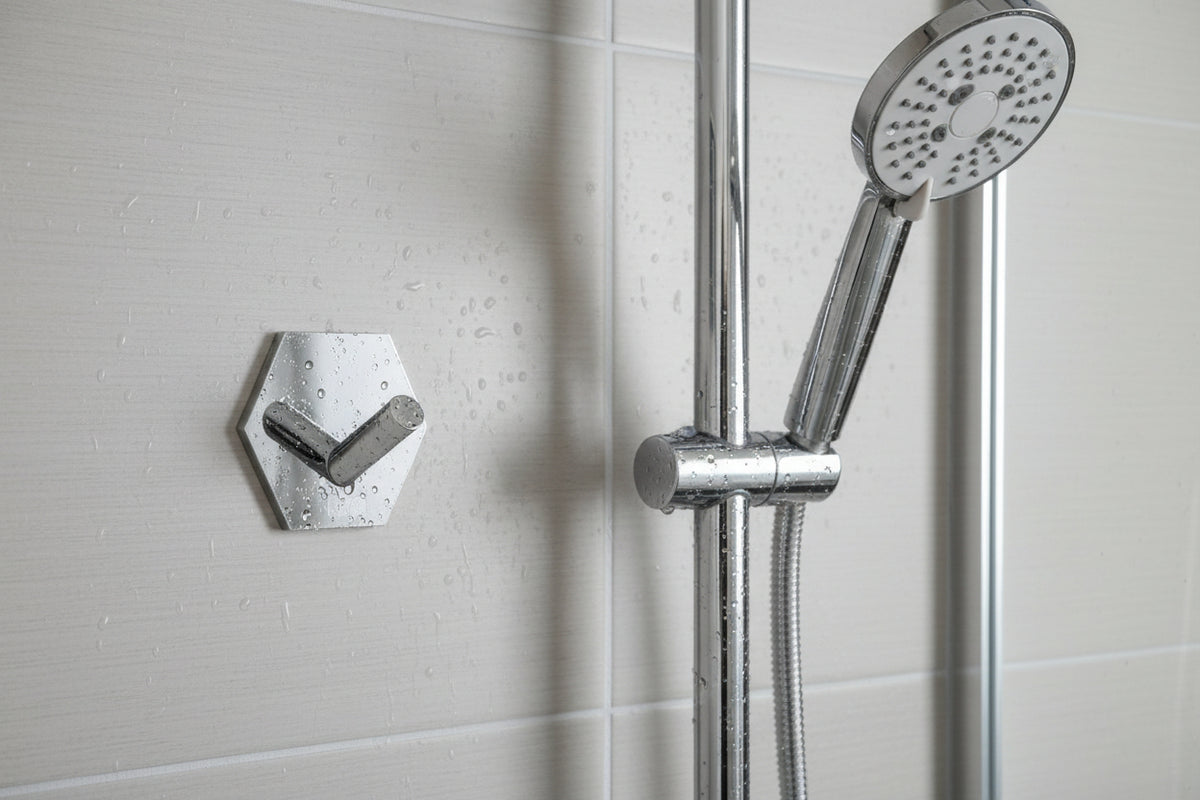 Design-Wandhaken Hexagon selbstklebend (45x52 mm) – Edelstahl – Schwarz Matt oder Chrom