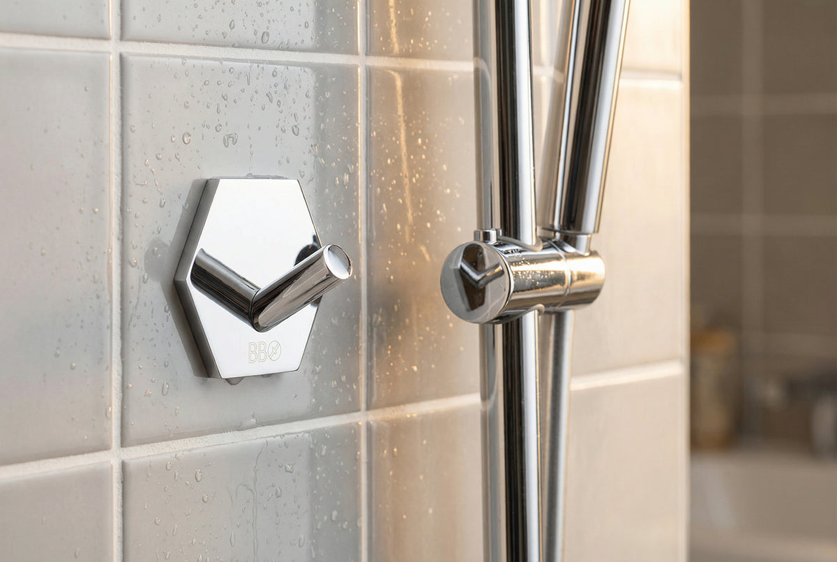 Design-Wandhaken Hexagon selbstklebend (45x52 mm) – Edelstahl – Schwarz Matt oder Chrom