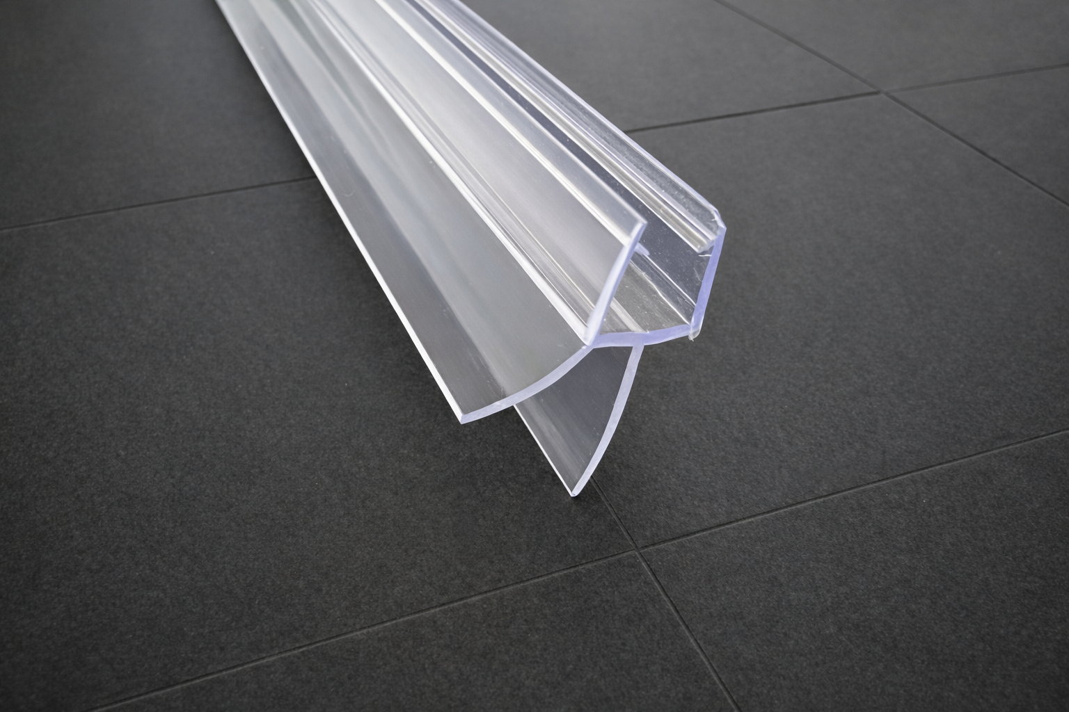 Schleiflippendichtung mit Wasserabweiser und Schleiflippe – Für 6 oder 8 mm Glas – Art.Nr. 009A2