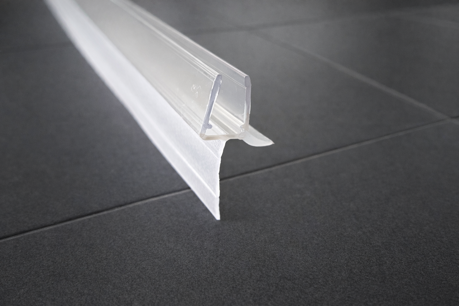 Duschdichtung mit kürzbarer 20 mm Lippe – Für 6 oder 8 mm Glas, Lücken 18-22 mm – Art.Nr. 5104