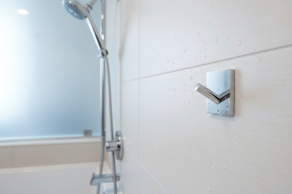 Design Haken Mini 30x30, 45x45 mm; Matt Schwarz, Edelstahl verchromt