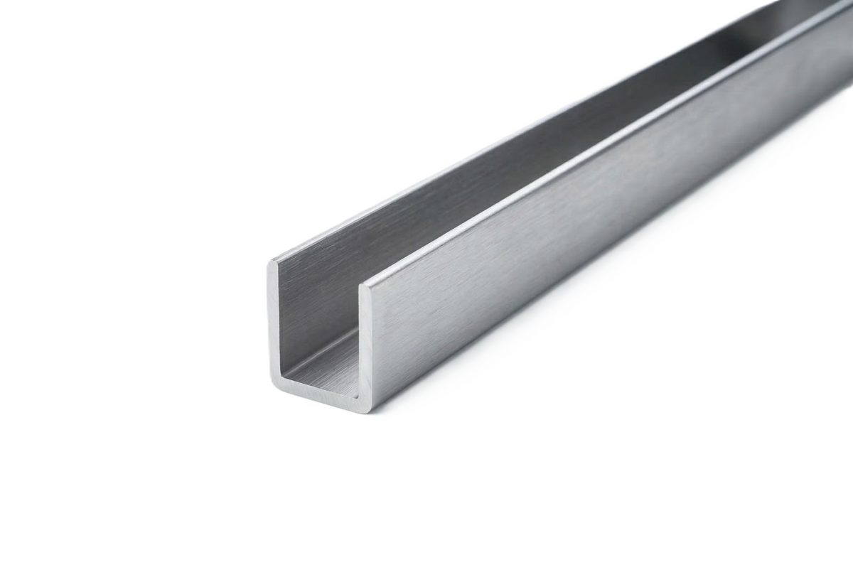 Alu U-Profil, Farbe: Edelstahl gebürstet, zur innenseitigen Silikonverklebung, Art.Nr. SDCD3812