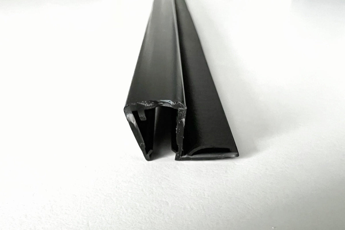 Schwarze Anschlagdichtung 90° ohne Magnet, Spaltmaß 4-8 mm, Art.Nr. 5050-B