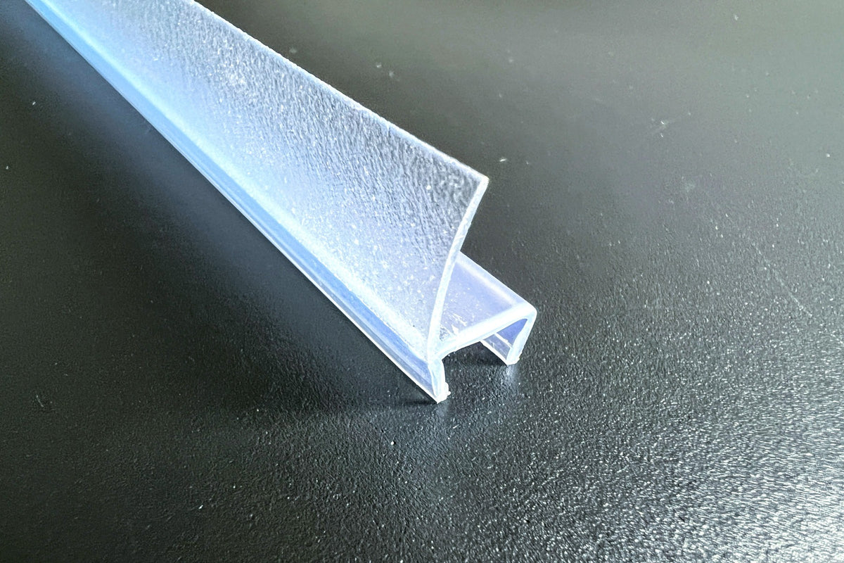 Lippendichtung 180° Glas-Glas fluchtend mit kurzer U-Schiene, 8 mm Glas, Art.Nr. 8857