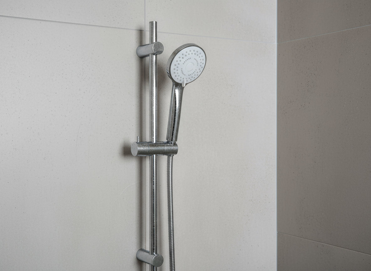 Brausegarnitur mit Handbrause – 3 Strahlarten, chrom, 600 mm Wandstange