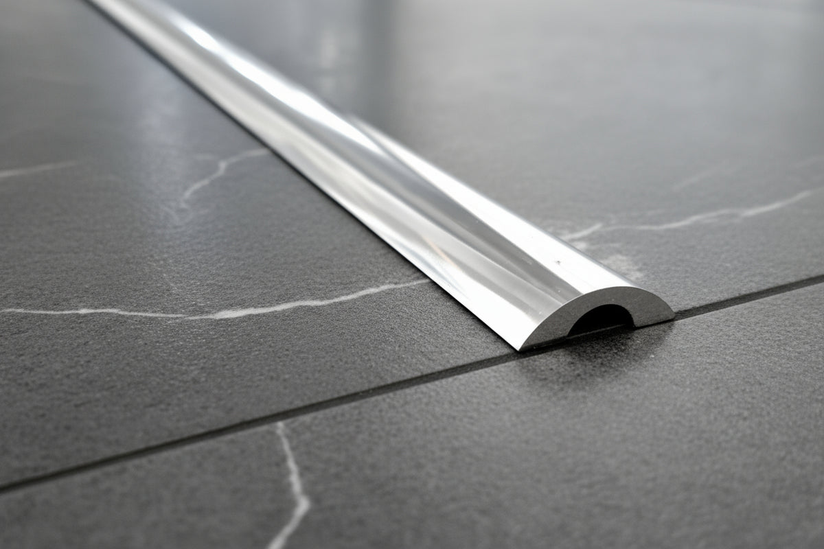 Alu-Schwallprofil runde Form; 20 x 6 mm; SDT980