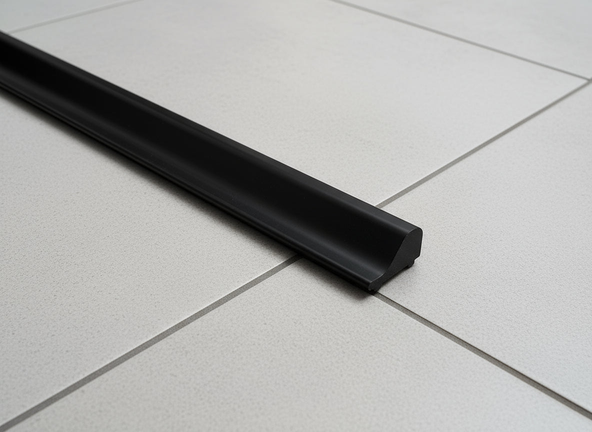 Schwallprofil aus Metall – 15 x 9 mm für optimale Bodenabdichtung