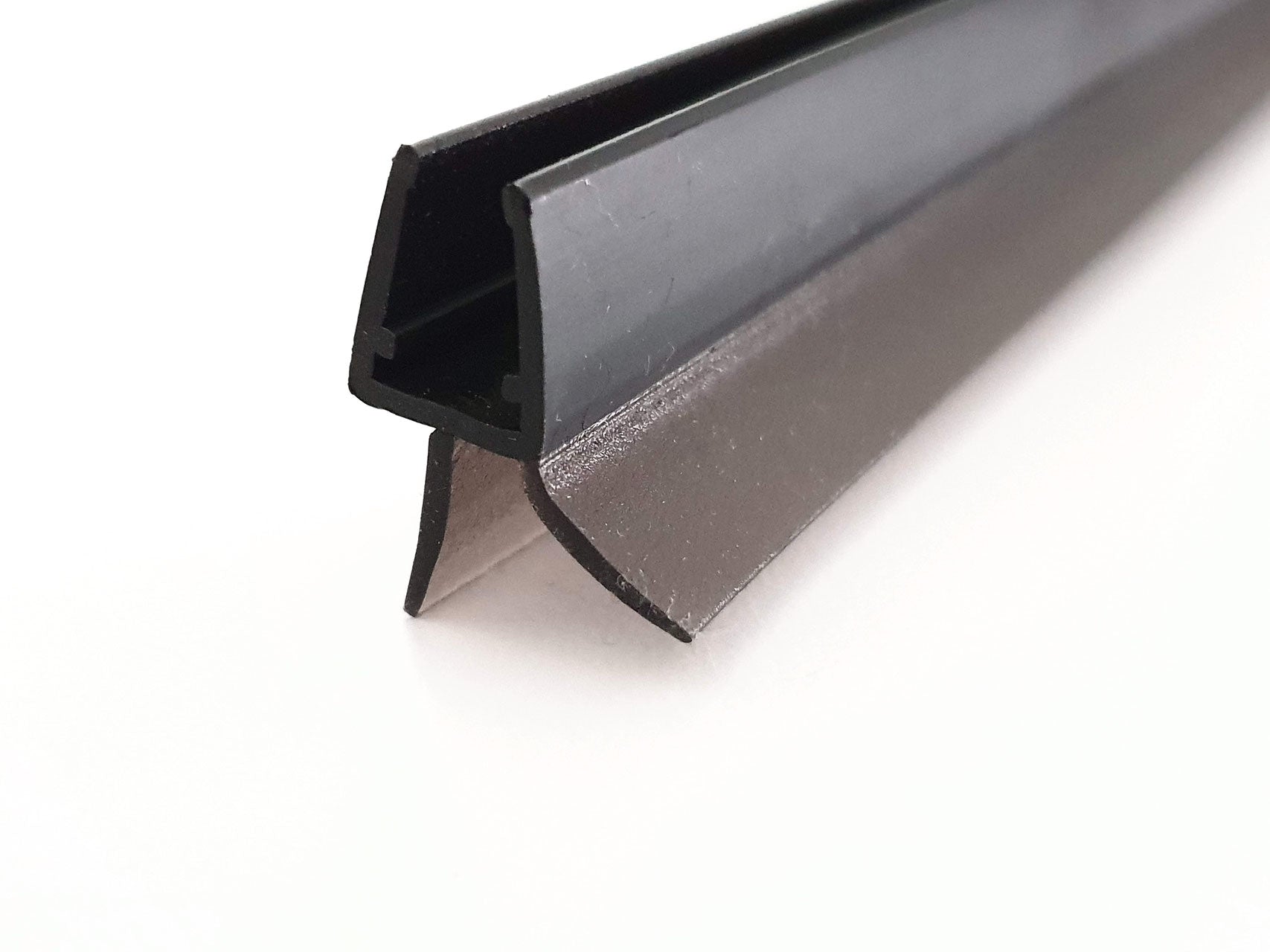schwarze Dusch-Türdichtung mit Lippe nach unten,  Art.Nr. 5102-B