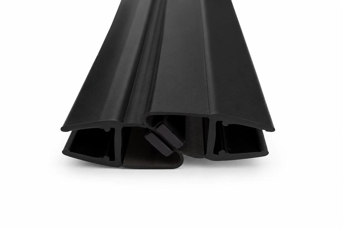 Schwarze Magnetdichtung – 180° fluchtend 2x 45°, Art.Nr. 6072-B (6082-B)