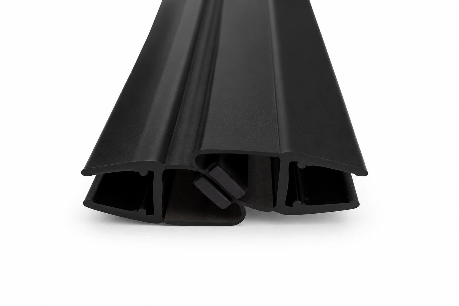 Schwarze Magnetdichtung – 180° fluchtend 2x 45°, Art.Nr. 6072-B (6082-B)