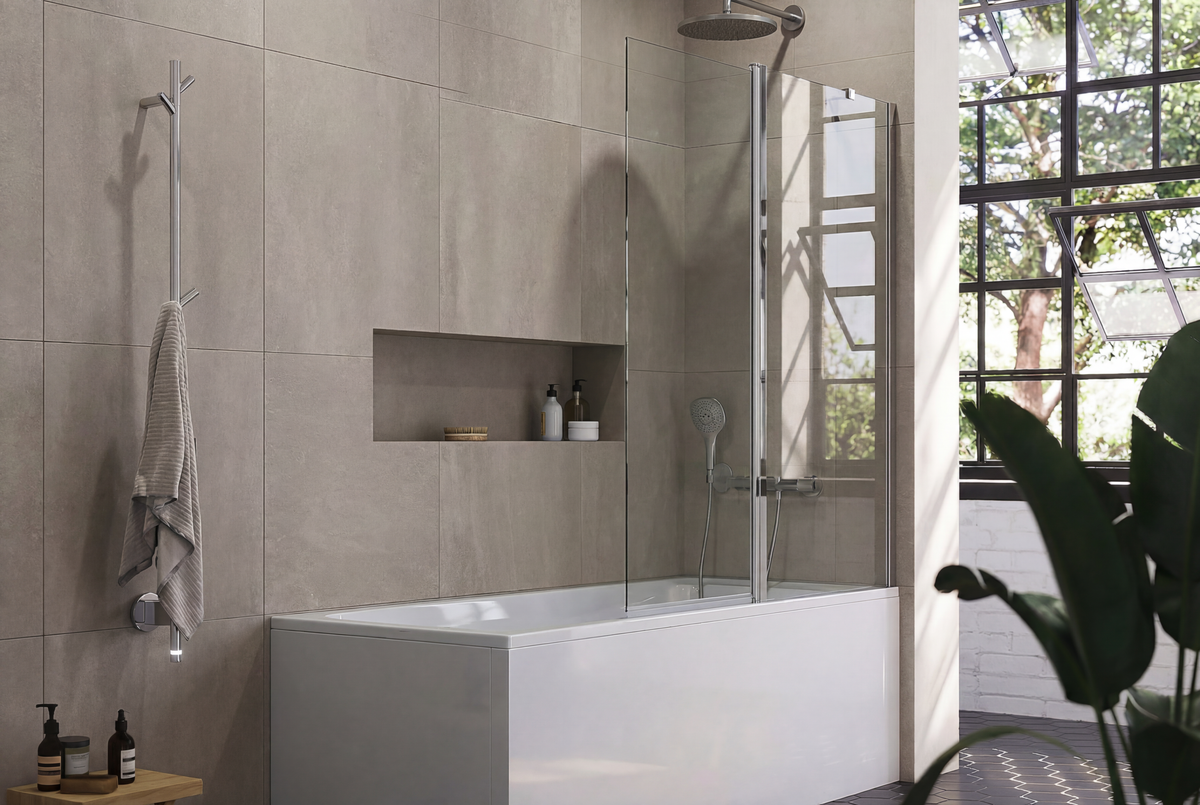 Match Badewannenaufsatz mit glänzend verchromtem Aluminium-Profil und klarem 6 mm ESG-Glas