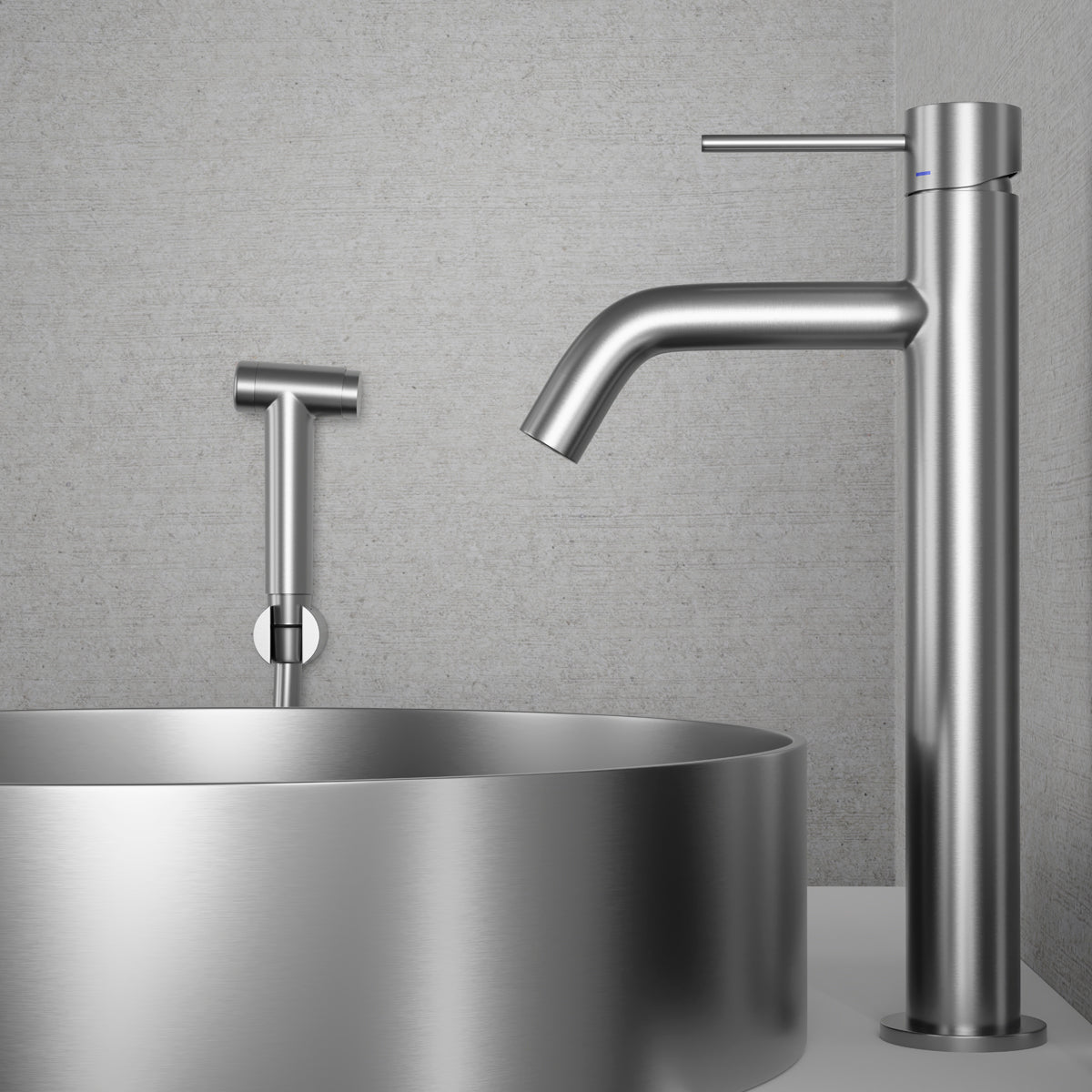 ScandTap Voyage High B Waschtischarmatur mit Bidet-Düse, Edelstahl gebürstet, Originalfoto